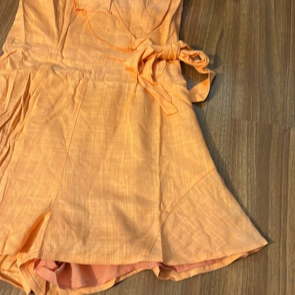 NWOT Pink Lily orange romper - Picture 3 of 8
